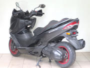 zwei bequeme Sitzpl�tze mit super Wetterschutz